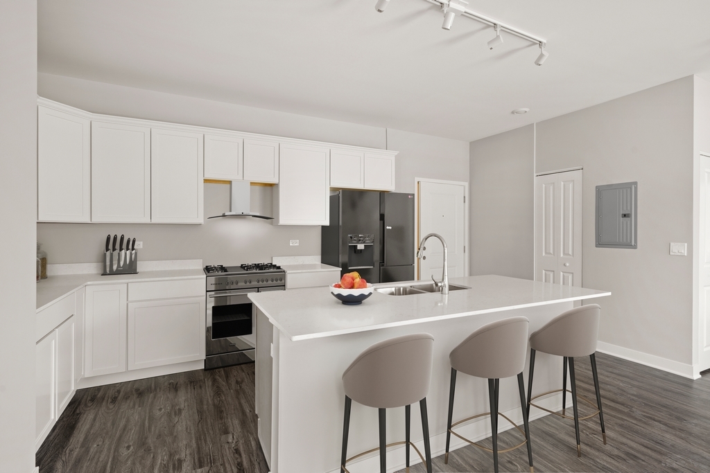 401 Haber Road - 108